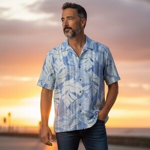 Stunning Tommy Bahama 100% Silk Shirt Large Blue Ivory Floral Paradise Men L